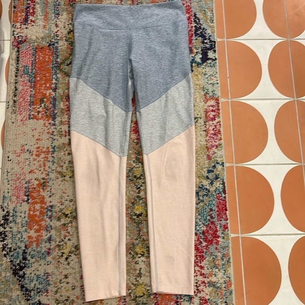 Outdoor Voices 7/8 Springs Leggings Lake Dove Rose Quartz Tri-Color Leggings